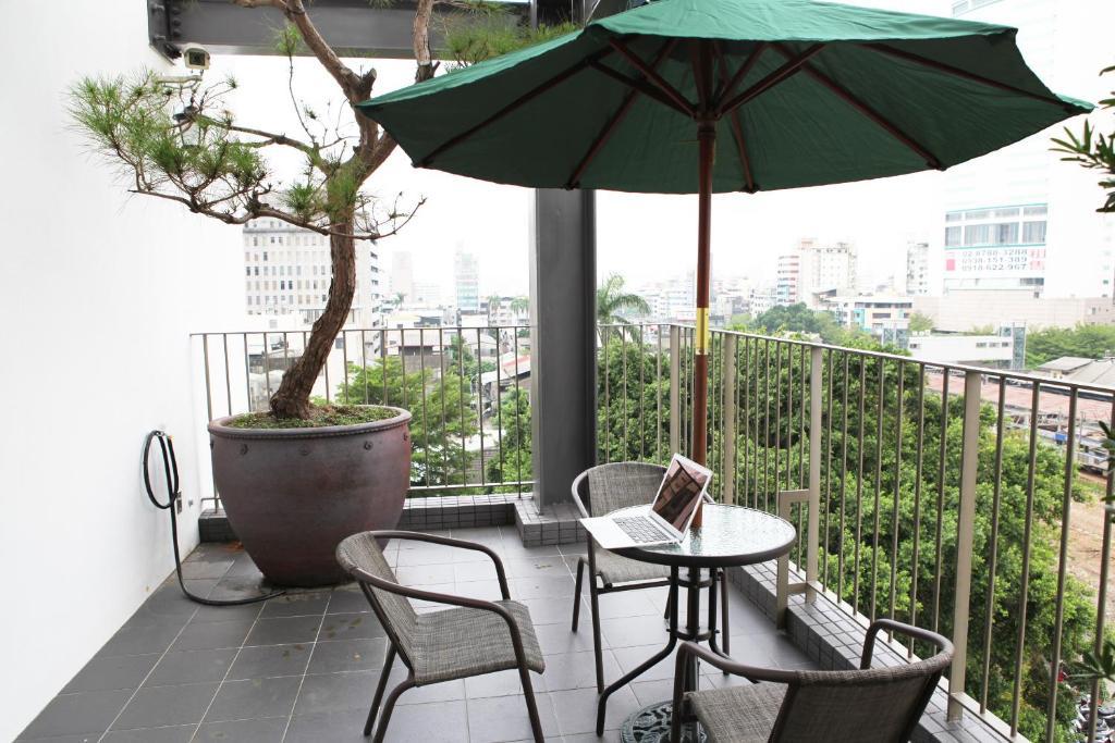 Micasa Hotel Taichung Extérieur photo