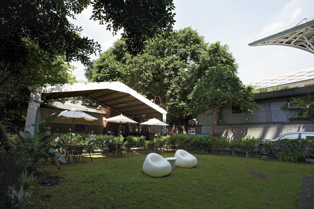 Micasa Hotel Taichung Extérieur photo