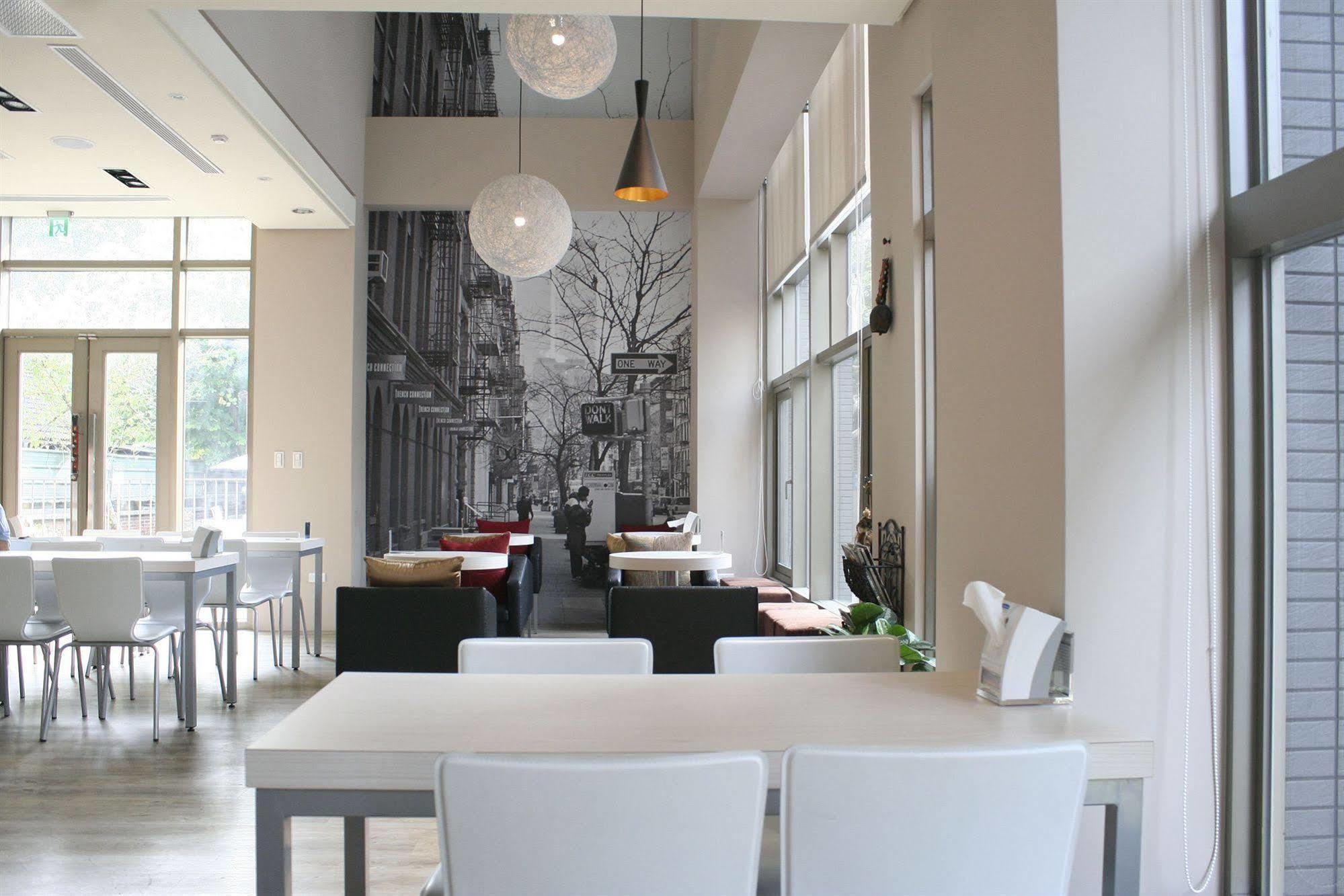 Micasa Hotel Taichung Extérieur photo