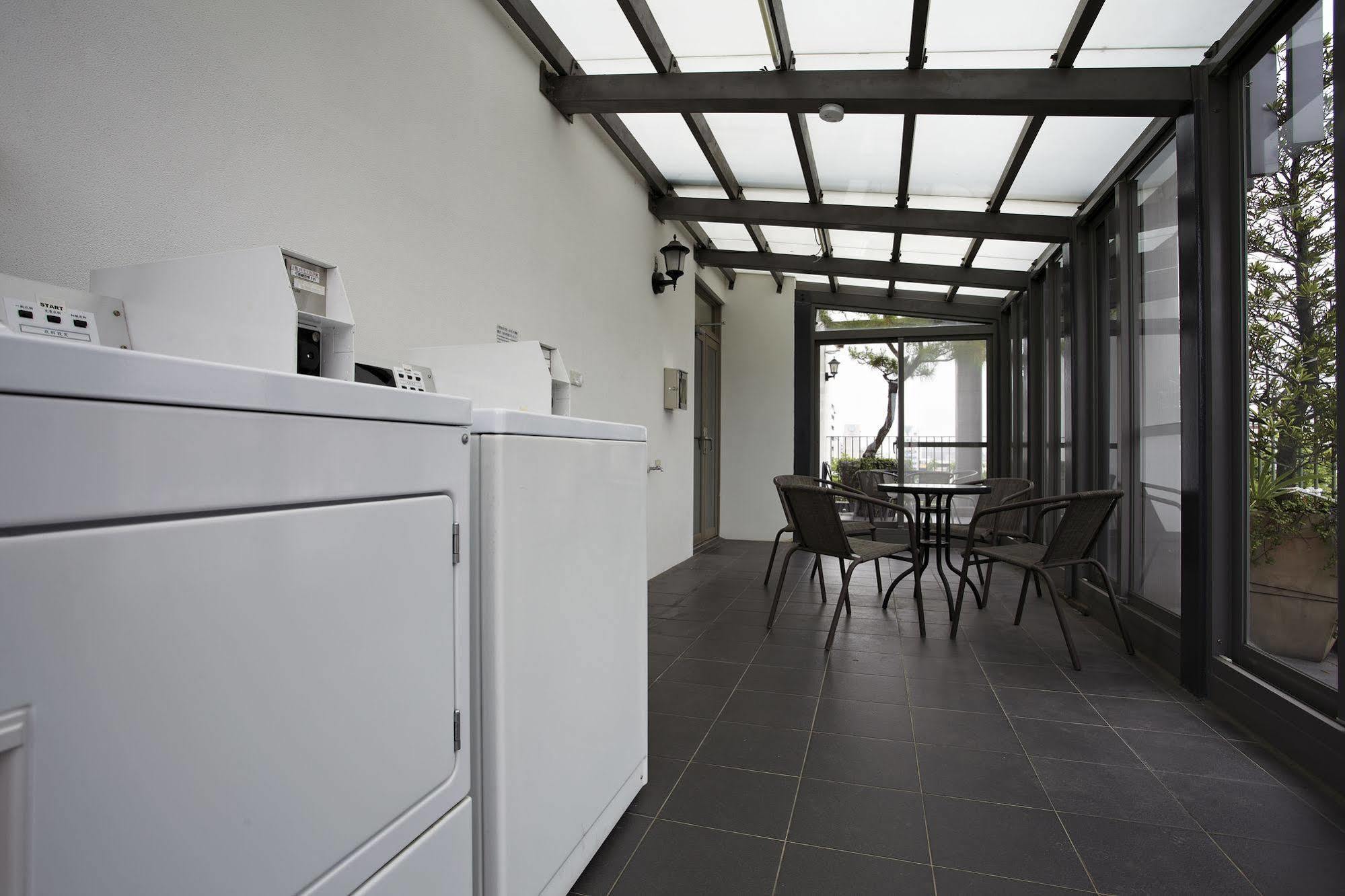 Micasa Hotel Taichung Extérieur photo
